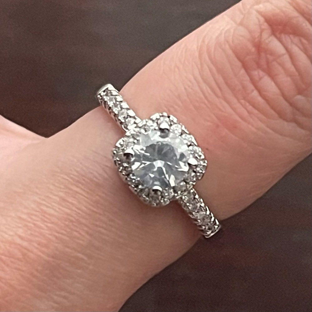 Classic Silver Square Crystal Ring